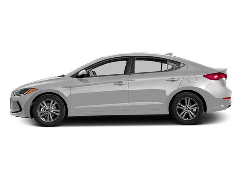 Used 2017 Hyundai Elantra SE FWD image 2