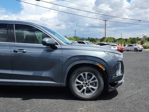 Used 2022 Hyundai Palisade SE AWD/4WD image 4