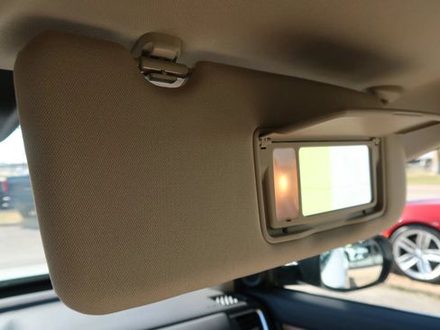 Used 2022 Honda CR-V Touring image 40
