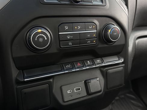 Used 2021 Chevrolet Silverado 1500 W/T w/ WT Fleet Convenience Package image 12