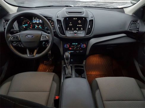 Certified 2018 Ford Escape SE w/ SE Sync 3 Package image 23