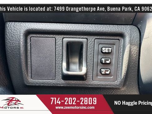 Used 2004 Lexus IS 300 SportCross image 36