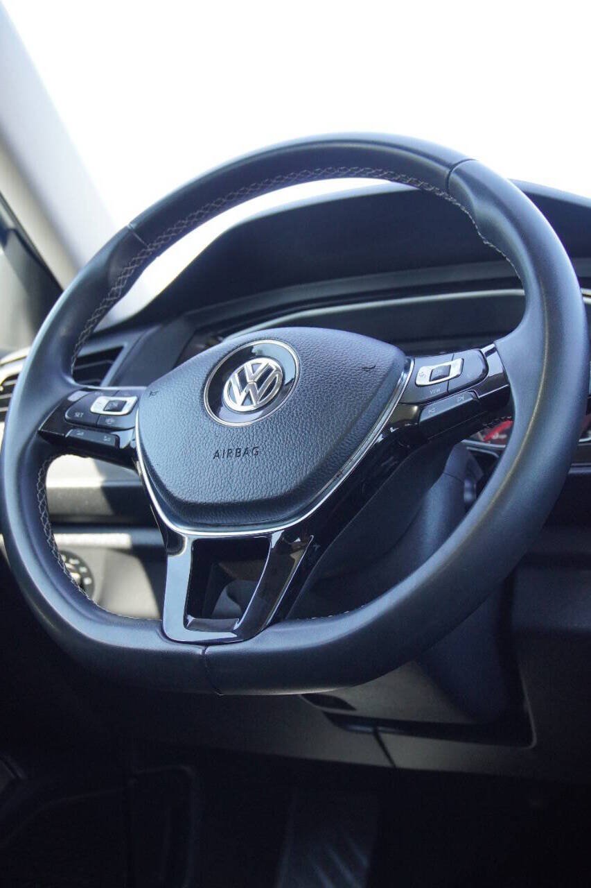 Used 2021 Volkswagen Jetta S FWD image 19
