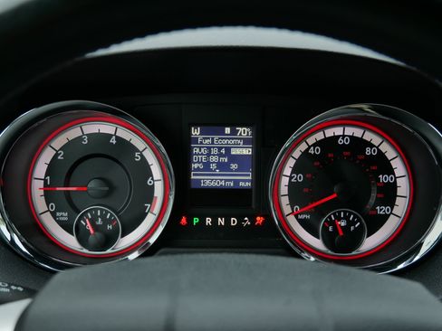 Used 2018 Dodge Grand Caravan GT FWD image 21