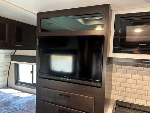 Used 2022 Ford F150 image 41