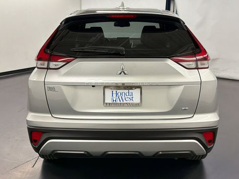 Used 2022 Mitsubishi Eclipse Cross SE FWD image 10