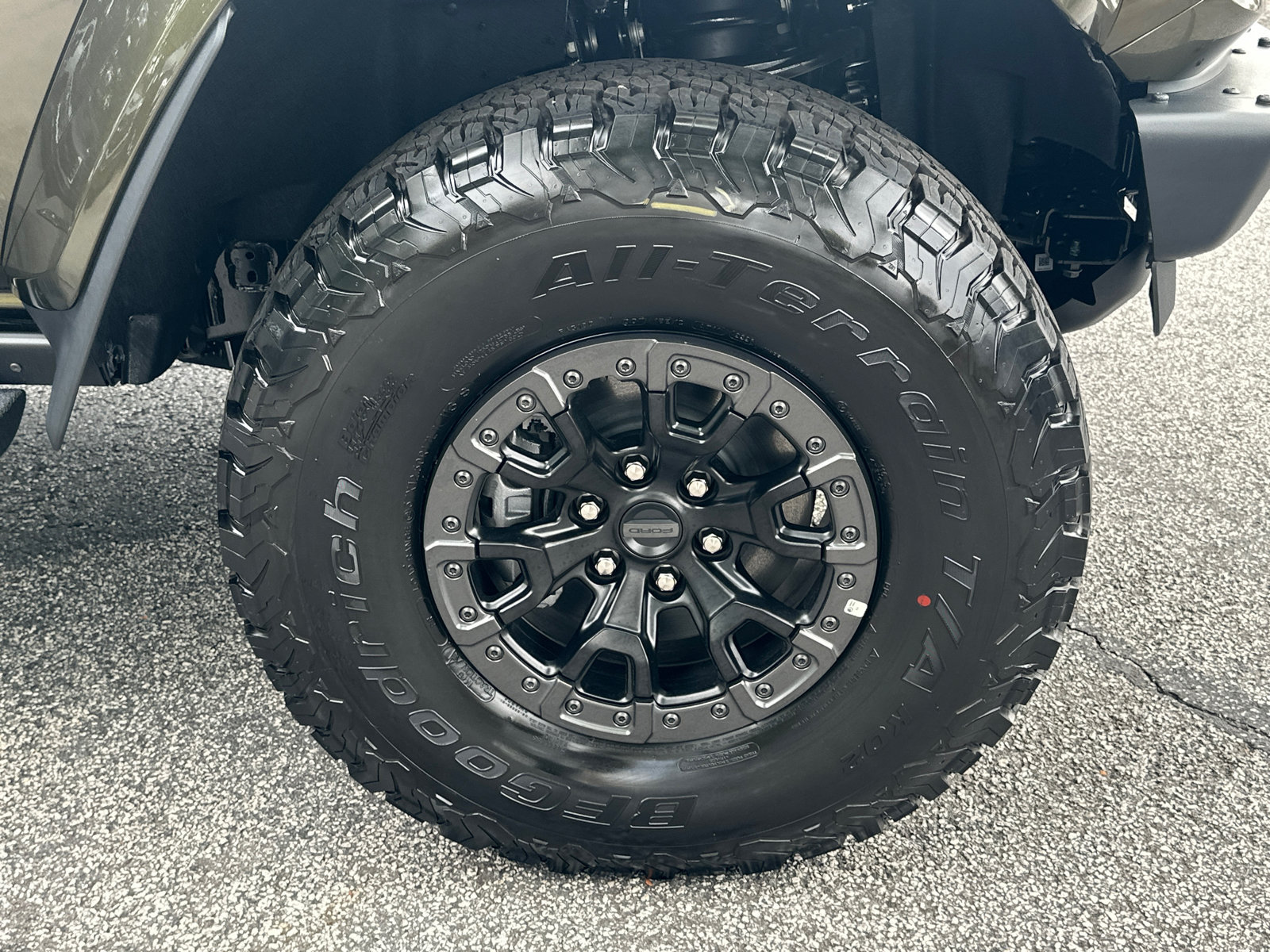 New 2026 Ford Bronco Raptor AWD/4WD image 13