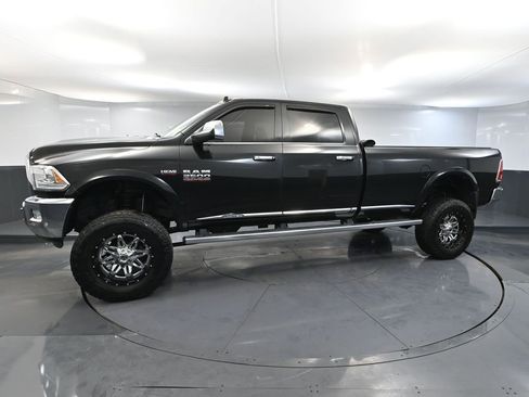 Used 2016 RAM 2500 Limited image 11