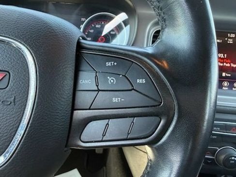 Used 2023 Dodge Charger SXT RWD image 28
