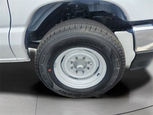 New 2026 Ford E-350 and Econoline 350 Super Duty w/ Power Equipment Group image 12