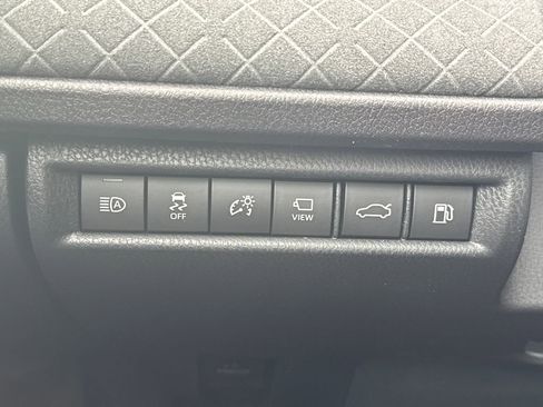 New 2026 Toyota Camry XLE AWD/4WD image 32