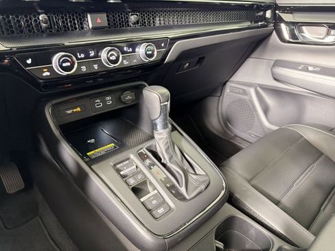 Used 2023 Honda CR-V EX-L image 16