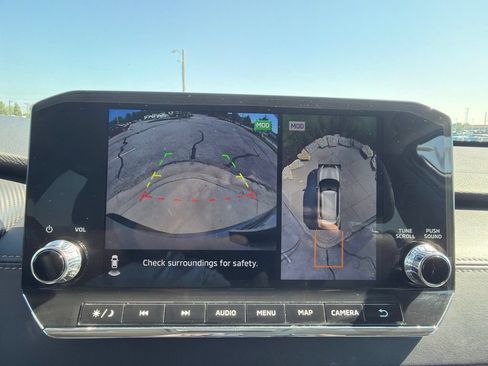 Used 2024 Mitsubishi Outlander SE FWD image 11