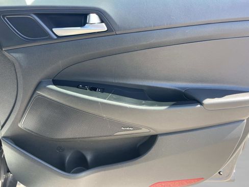 Used 2019 Hyundai Tucson Limited FWD image 37