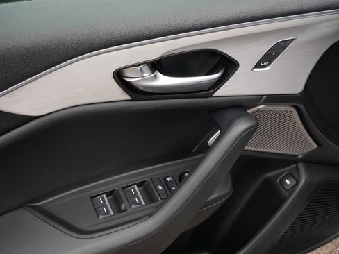 Certified 2024 Acura TLX w/ Technology Package image 20