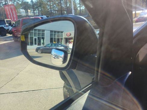 Certified 2023 Toyota Tacoma 4x4 Double Cab image 18