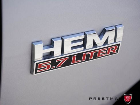 Used 2020 RAM 1500 Classic SLT AWD/4WD image 4
