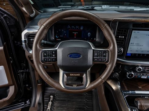 Used 2025 Ford F150 King Ranch w/ FX4 Off-Road Package image 19
