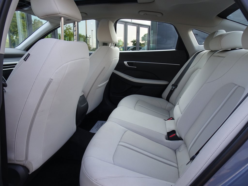 Used 2024 Hyundai Sonata SEL w/ Convenience Package FWD image 15