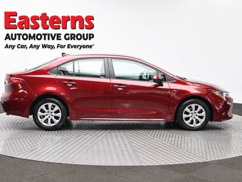 Used 2024 Toyota Corolla LE image 4