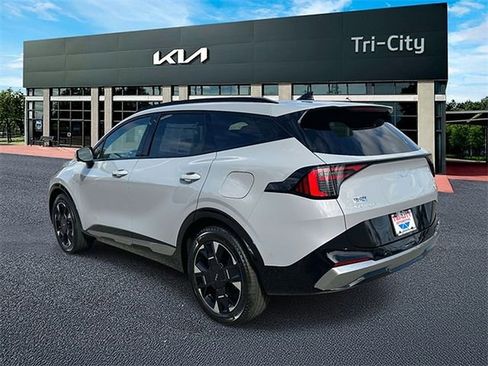 New 2026 Kia Sportage SX image 3