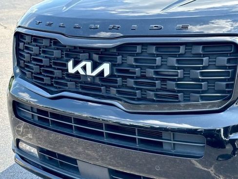 Used 2022 Kia Telluride SX w/ SX Prestige Package AWD/4WD image 6