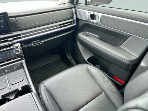 Used 2024 Hyundai Santa Fe Limited FWD image 19