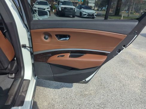 Used 2018 Acura RLX w/ Technology Package FWD image 31