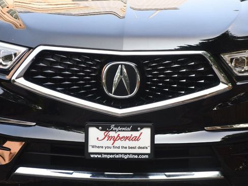 Used 2019 Acura MDX SH-AWD image 3