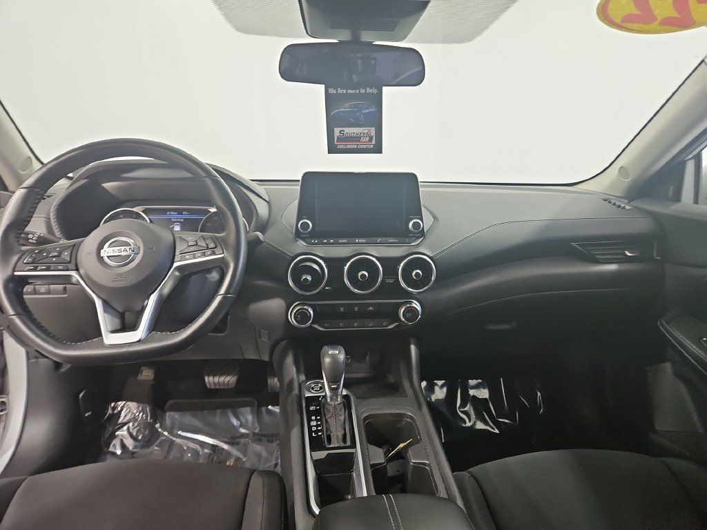 Used 2022 Nissan Sentra SV FWD image 13