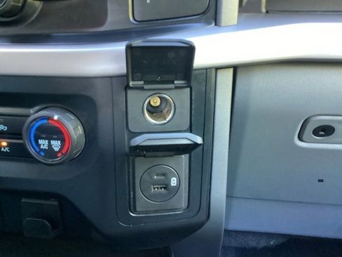 Used 2023 Ford F150 XLT image 55