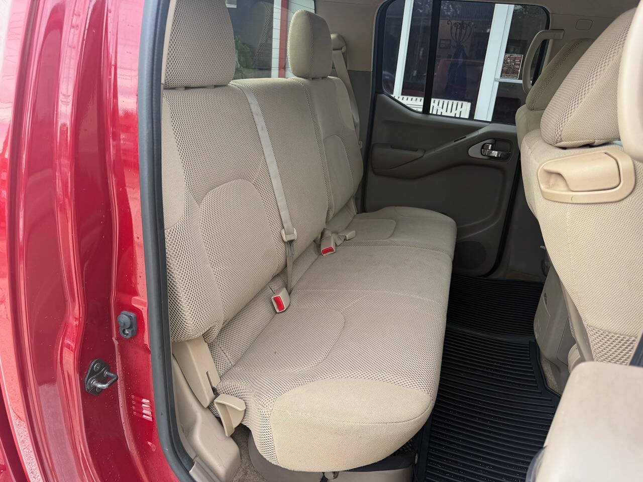 Used 2011 Nissan Frontier SV w/ SV Premium Utility Pkg RWD image 7