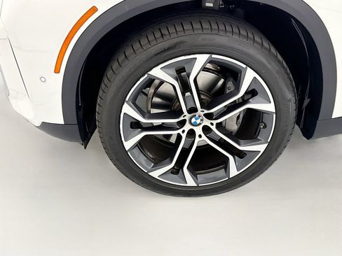 Certified 2026 BMW X5 sDrive40i w/ Climate Comfort Package RWD image 29