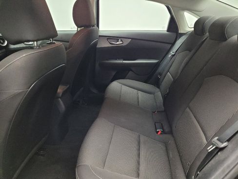 Used 2019 Kia Forte LXS FWD image 18