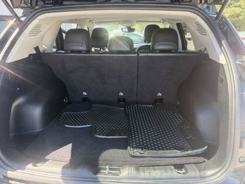 Used 2019 Jeep Compass Latitude w/ Popular Equipment Group AWD/4WD image 13