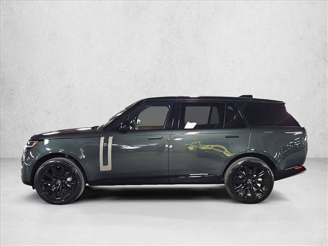 Used 2025 Land Rover Range Rover Long Wheelbase SE AWD/4WD image 9