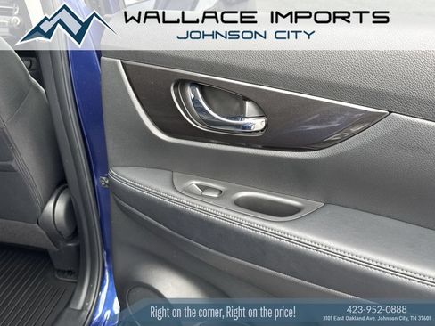 Used 2020 Nissan Rogue S w/ Special Edition Package FWD image 38