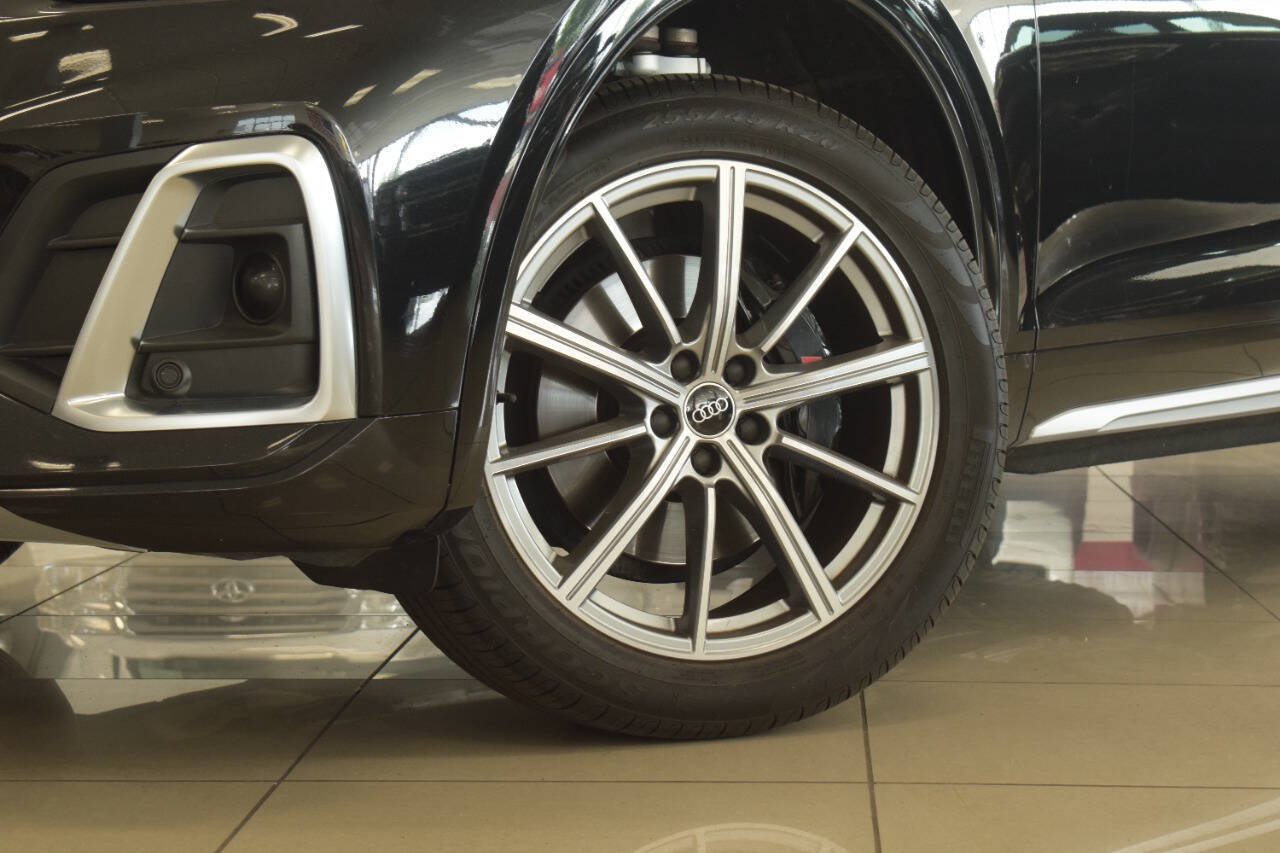 Used 2022 Audi SQ5 Premium Plus w/ Premium Plus Package AWD/4WD image 10