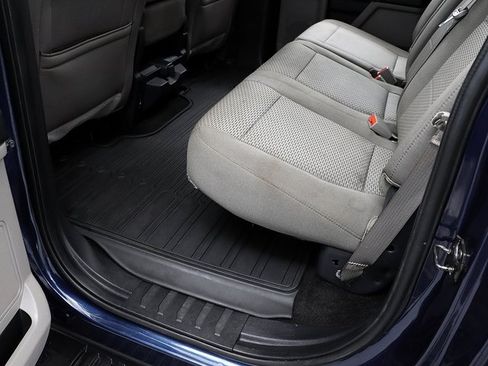 Used 2018 Ford F150 XLT w/ Trailer Tow Package image 25