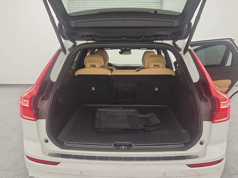 Used 2022 Volvo XC60 B6 Inscription w/ Advanced Package image 29