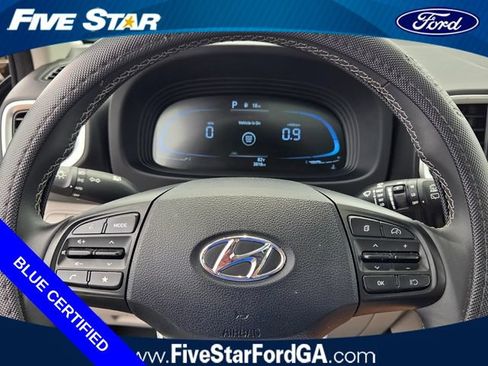 Used 2026 Hyundai Venue SEL FWD image 23
