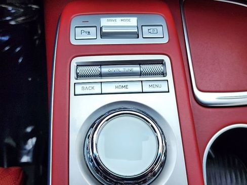 Used 2022 Genesis GV70 3.5T Sport w/ Sport Advanced Package image 25