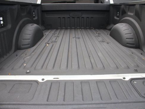 Used 2024 Ford F350 Platinum image 32