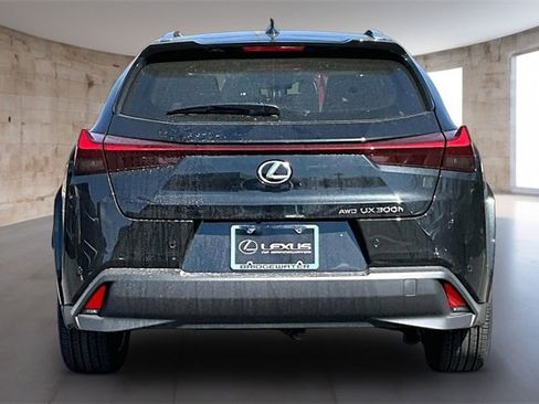 New 2026 Lexus UX 300h AWD image 4
