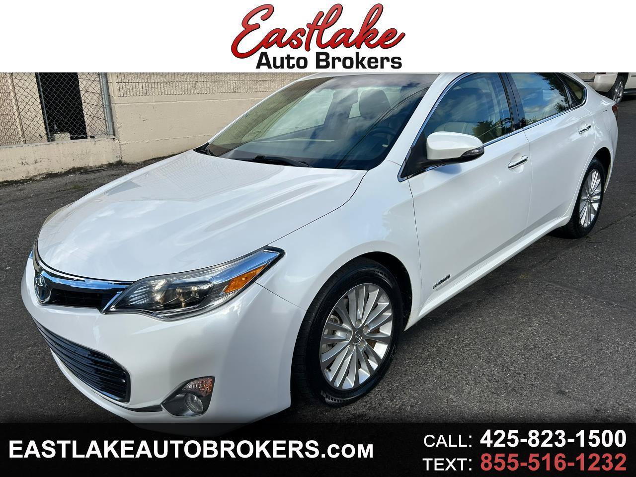 Used 2014 Toyota Avalon XLE Touring FWD image 1