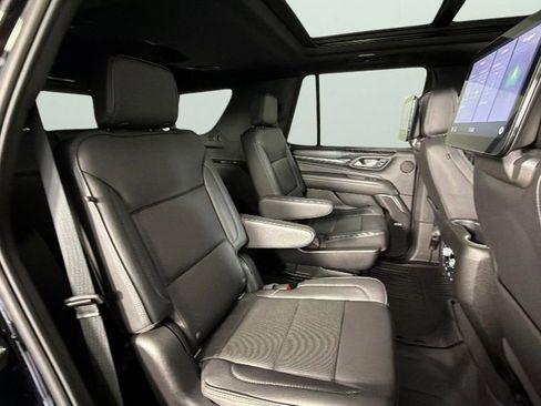 Used 2021 GMC Yukon Denali w/ Denali Premium Package AWD/4WD image 35