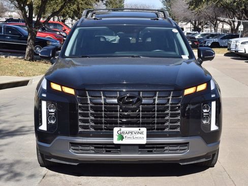 Used 2023 Hyundai Palisade SEL image 3