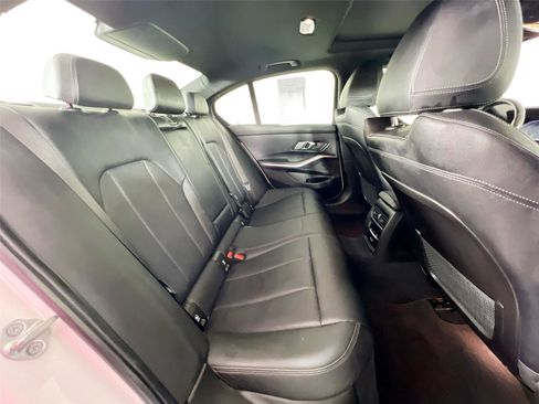 Certified 2022 BMW 330i xDrive 330i xDrive w/ Premium Package image 25