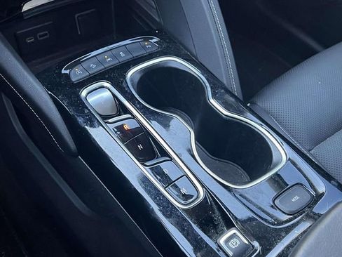 Certified 2023 Buick Envision Essence image 26