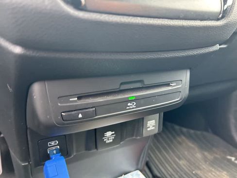 Used 2023 Honda Odyssey Touring image 8